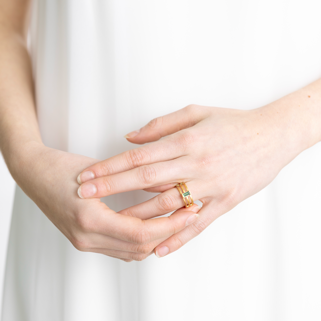 Ella ring