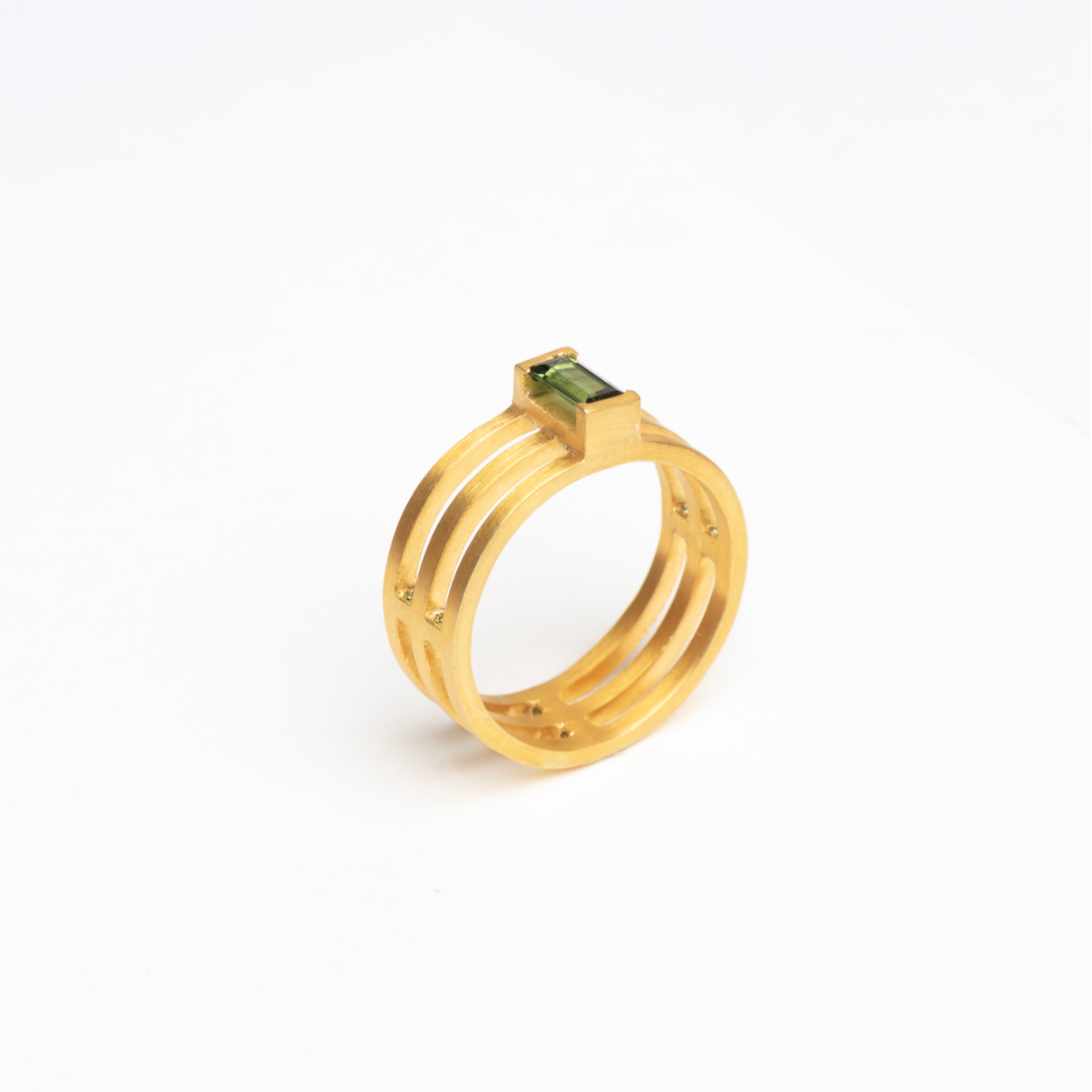 Ella ring